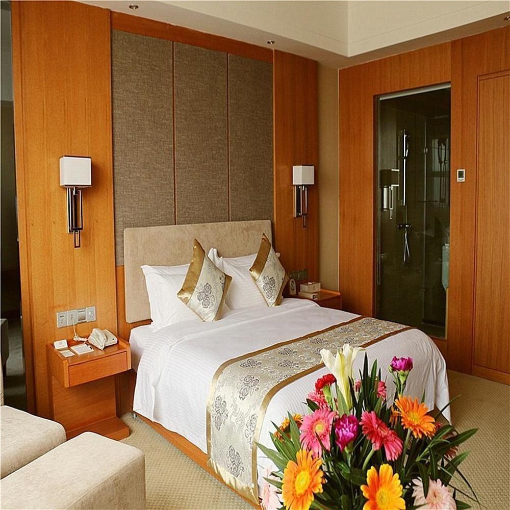 The Grand Plaza Hotel Ji'an  Exterior photo