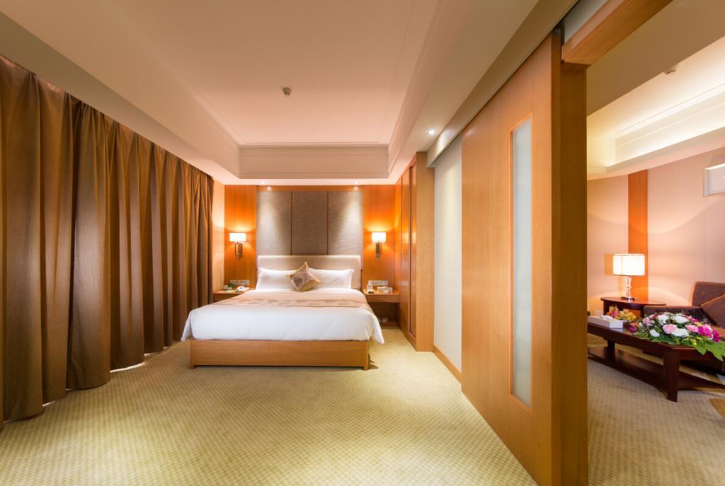 The Grand Plaza Hotel Ji'an  Room photo